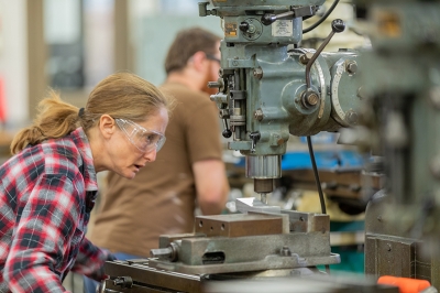 CNC Machinist