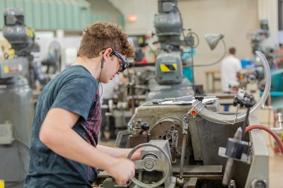 CNC Machinist