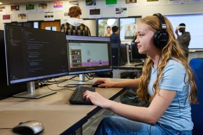 Computer Science Classes for High School Students | Francis Tuttle