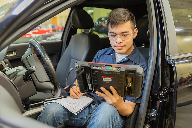 Automotive Service gallery photo