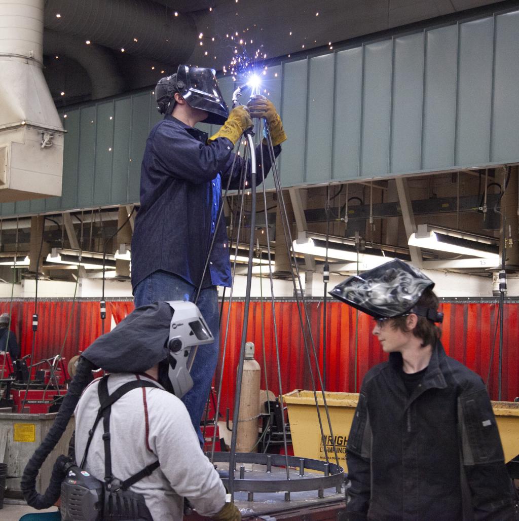 Welding Christmas Tree Top Star Sparks