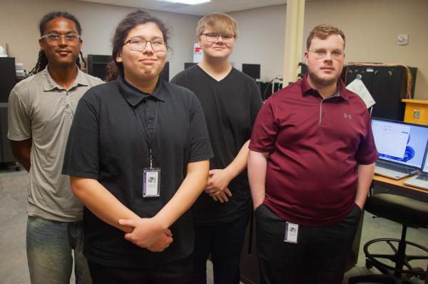 internship its photo inset